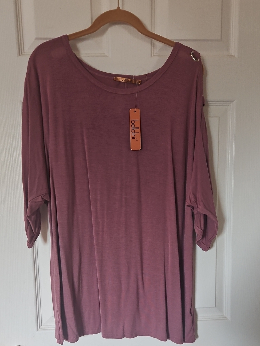 Belldini Rose-Mauve Women's Buckled Sleeve Top
